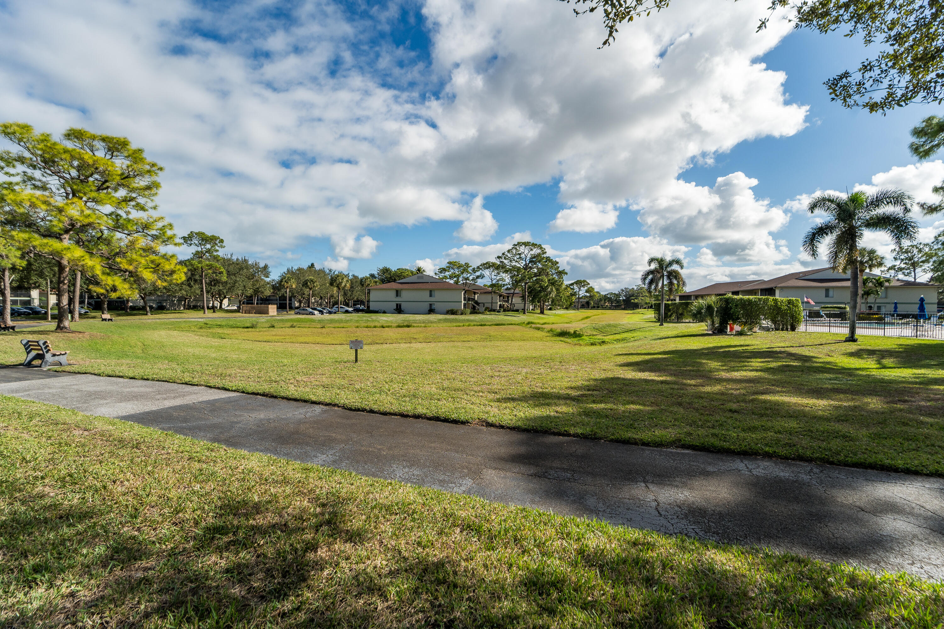 6392 Chasewood Drive, Unit B Jupiter, FL 33458 - Photo 27 of 34 Chasewood-9