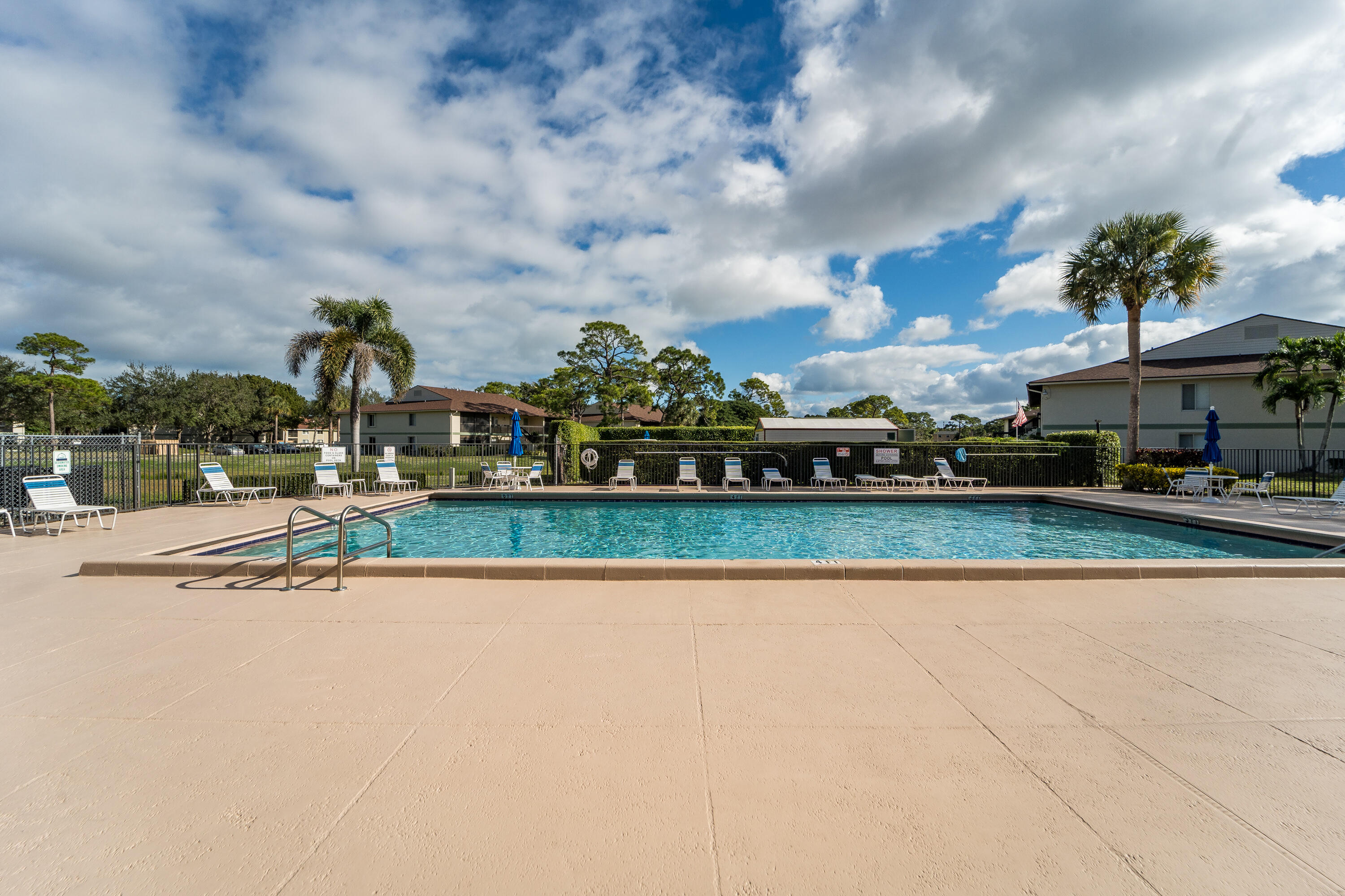 6392 Chasewood Drive, Unit B Jupiter, FL 33458 - Photo 29 of 34 Chasewood-11