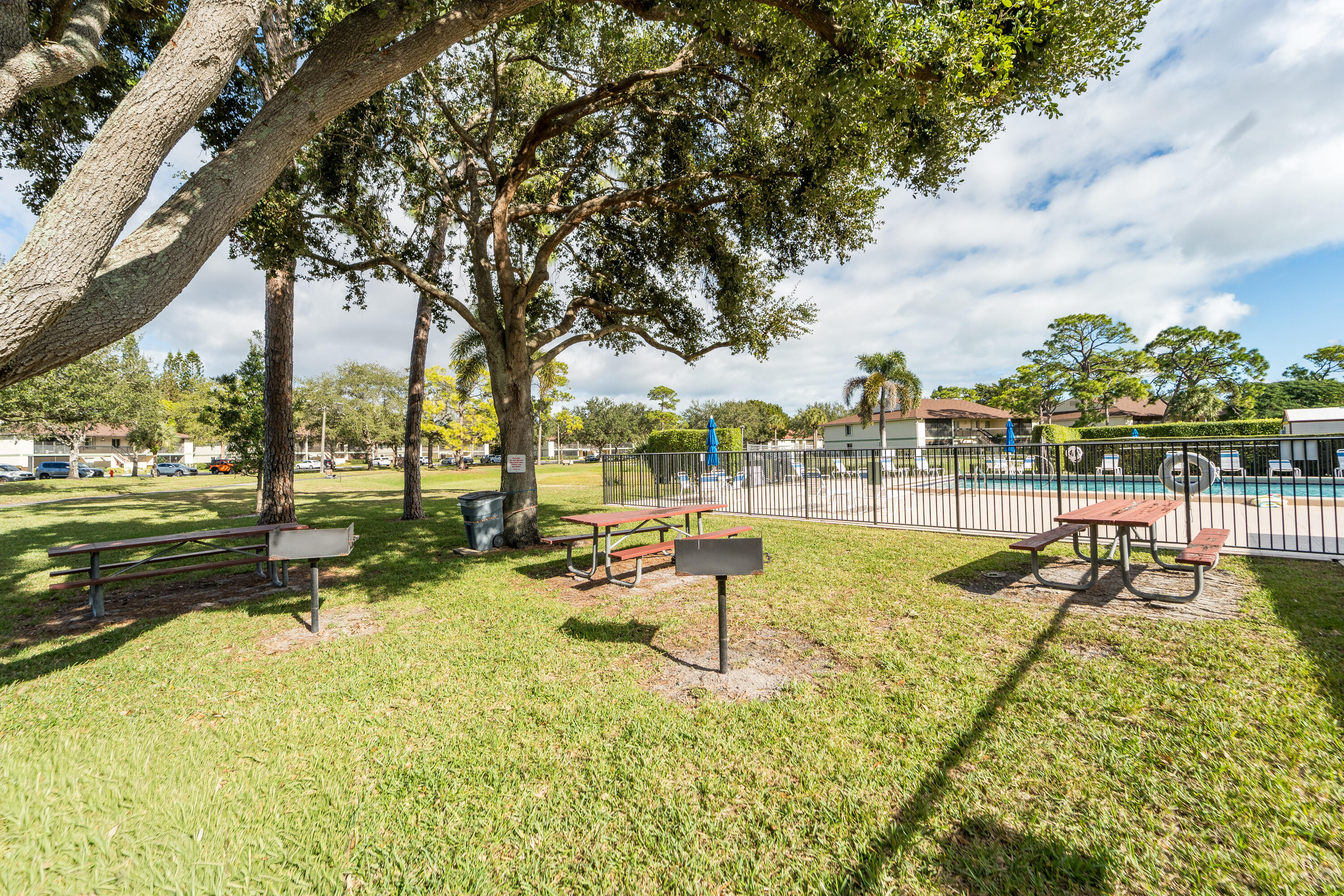 6392 Chasewood Drive, Unit B Jupiter, FL 33458 - Photo 30 of 34 Chasewood-12