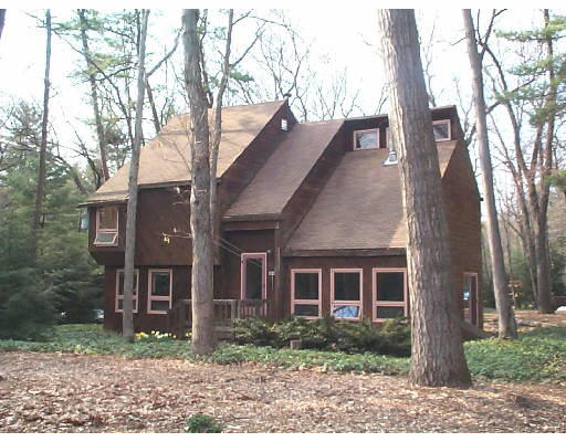 90 North Plain Road Sunderland, MA 01375 - Photo 1 of 1