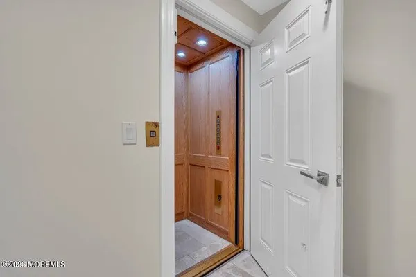 $5,000 | 21 Blaine Avenue, Unit 11, Seaside Heights, NJ 08751