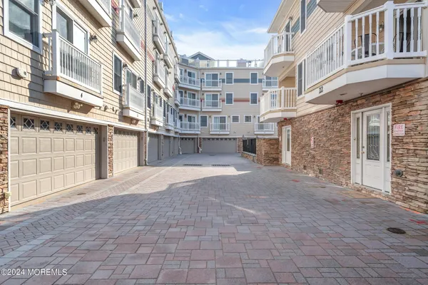 $5,000 | 21 Blaine Avenue, Unit 11, Seaside Heights, NJ 08751