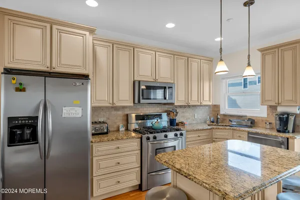 $5,000 | 21 Blaine Avenue, Unit 11, Seaside Heights, NJ 08751