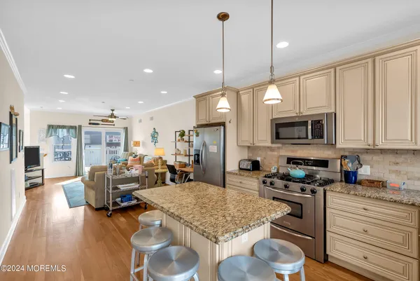 $5,000 | 21 Blaine Avenue, Unit 11, Seaside Heights, NJ 08751