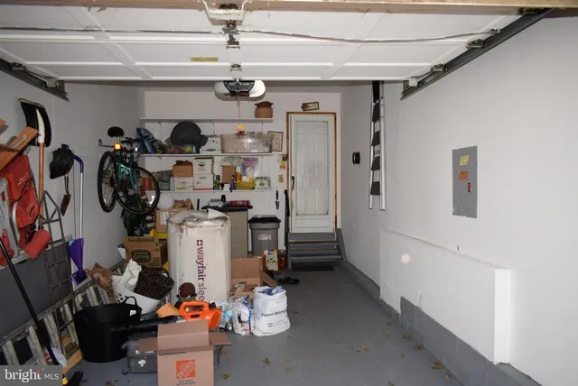 $4,200 | 10 East Countryside Drive, Princeton, NJ 08540