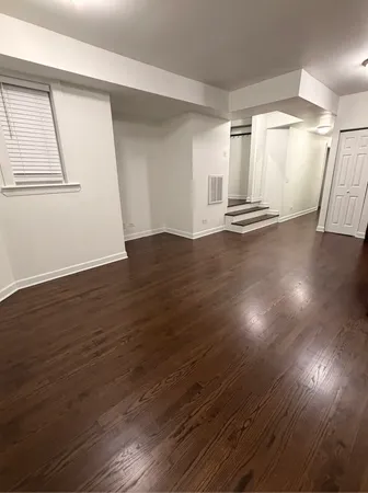 $159,900 | 2533 West Berwyn Avenue, Unit G, Chicago, IL 60625