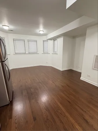 $159,900 | 2533 West Berwyn Avenue, Unit G, Chicago, IL 60625