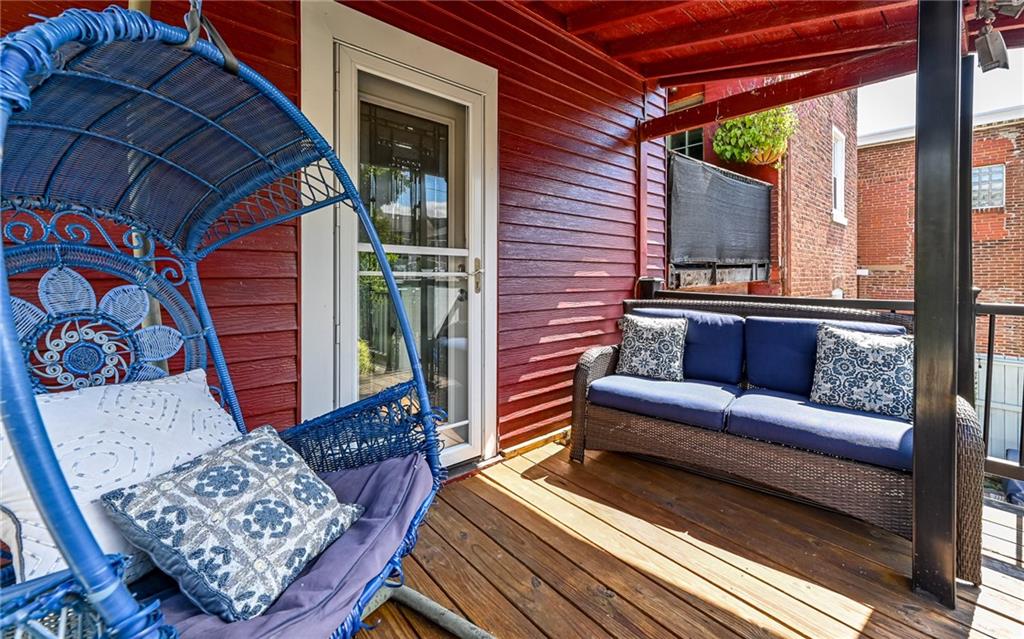 164 45th Street Pittsburgh, PA 15201 - Photo 29 of 47 a outdoor living space with patio furniture