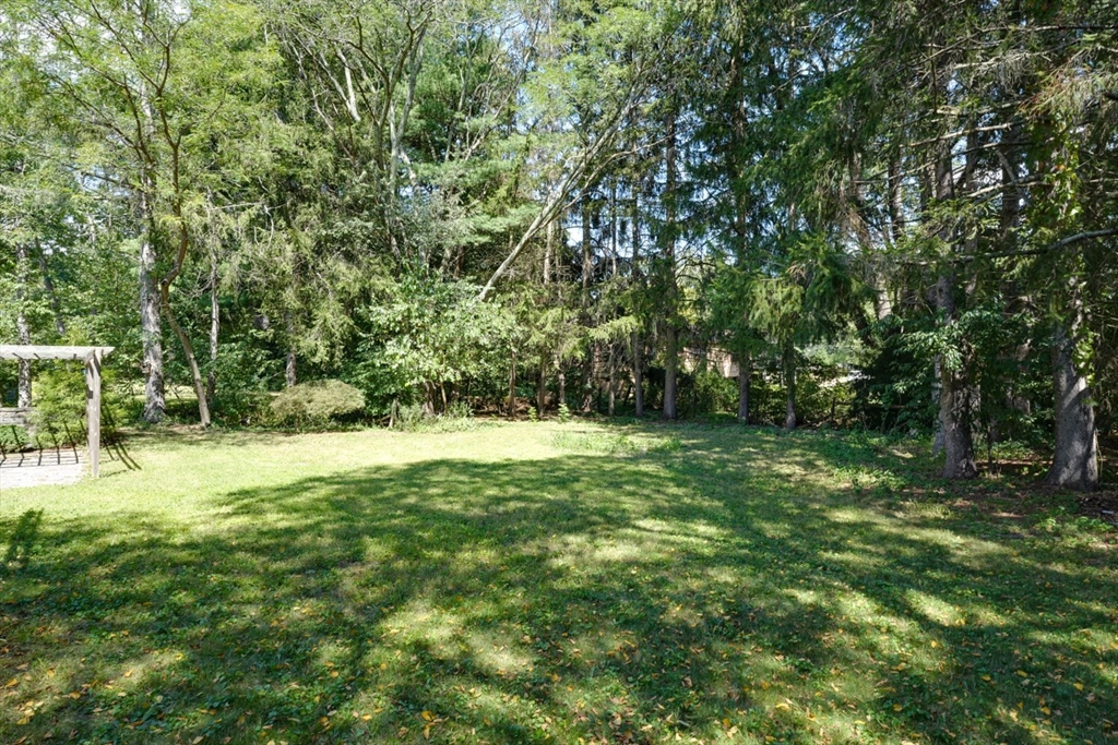 54 South Meadow Road Lancaster, MA 01523 - Photo 3 of 35 Gallery Image 3