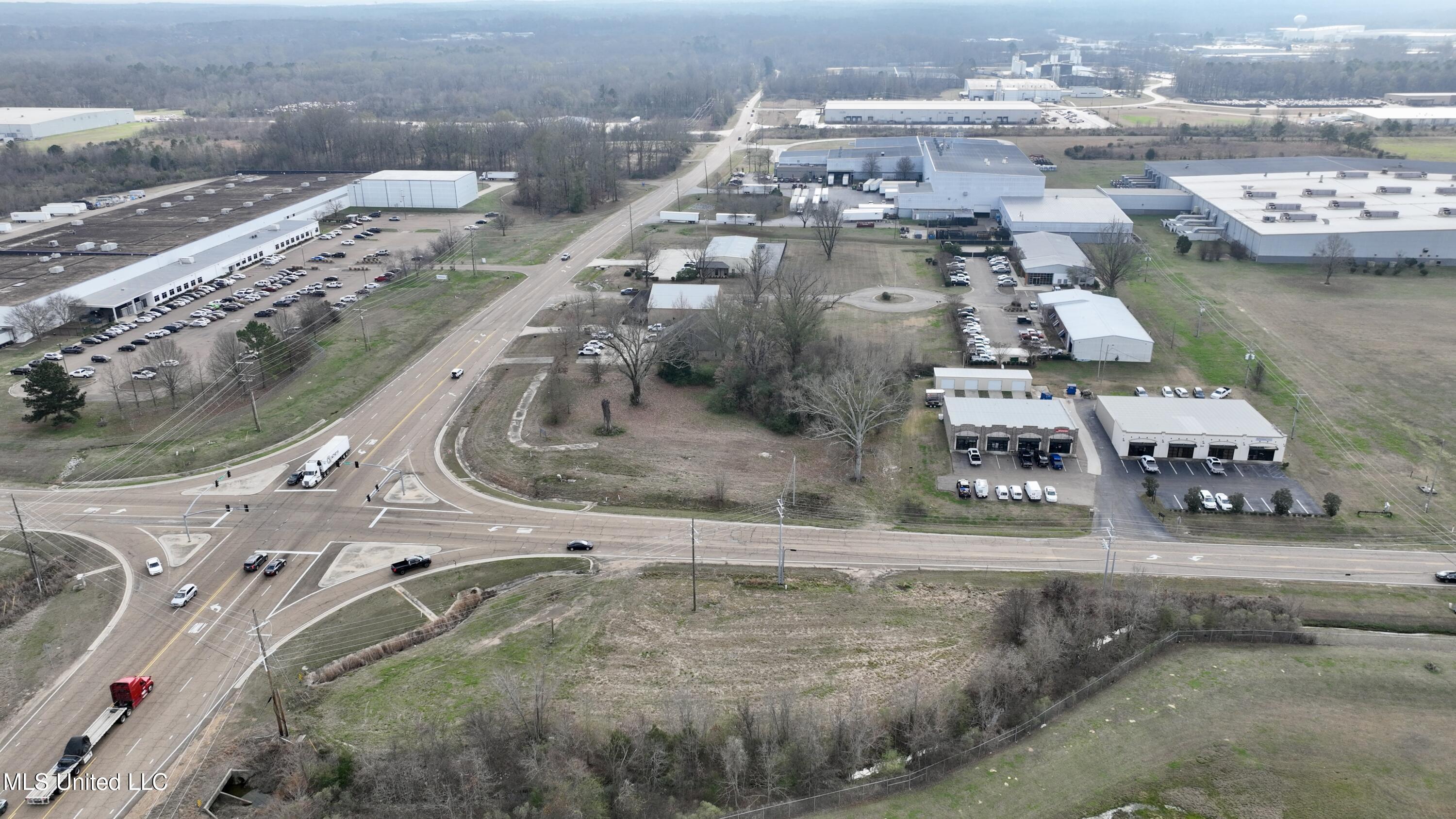 Undisclosed Address Madison, MS 39110 - Photo 11 of 16 42600B7E-C334-4D74-A331-2F61FB972B38_1_2