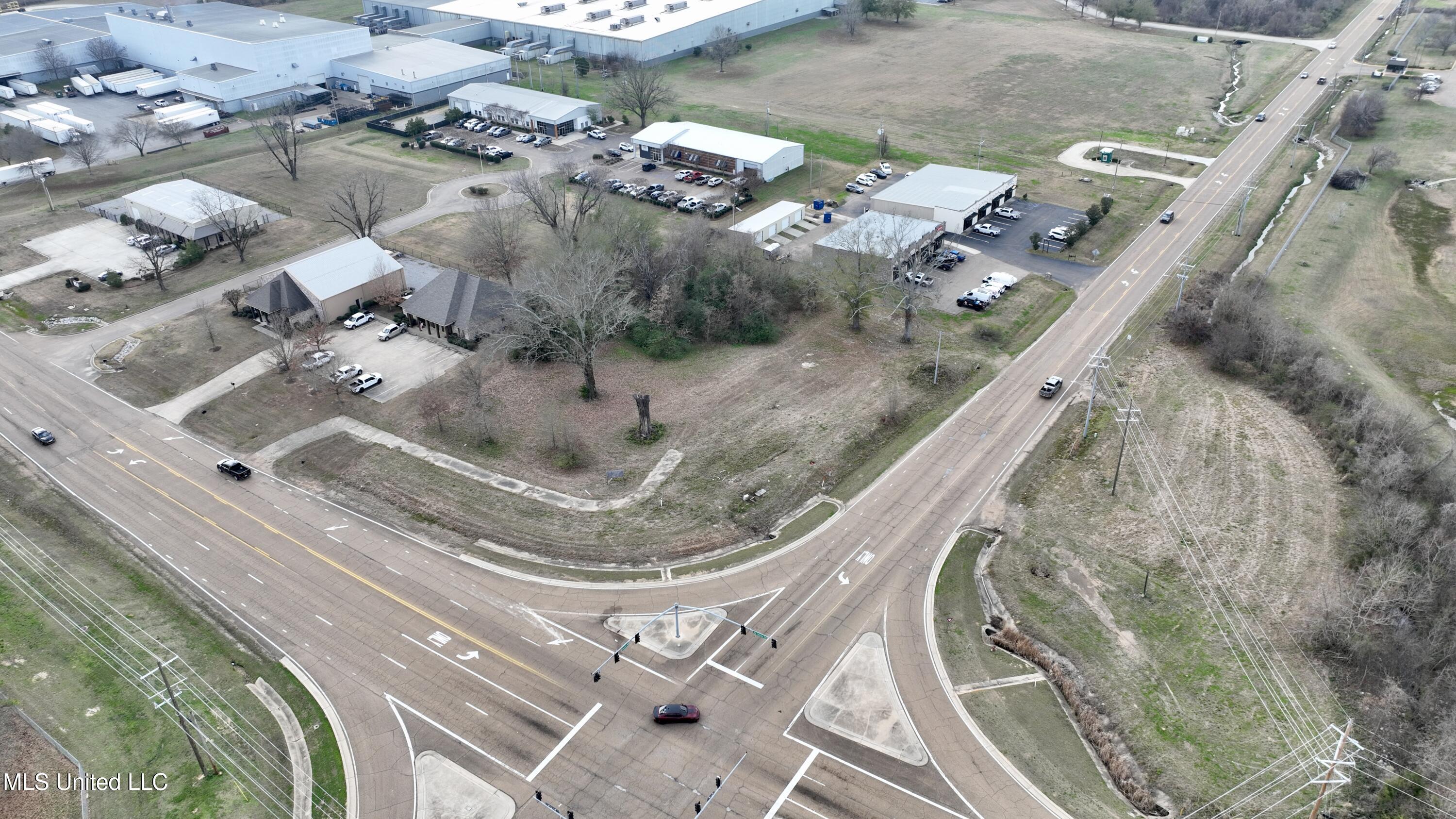 Undisclosed Address Madison, MS 39110 - Photo 4 of 16 F6FCEAC2-E102-4882-8FEE-C127120C69AD_1_2