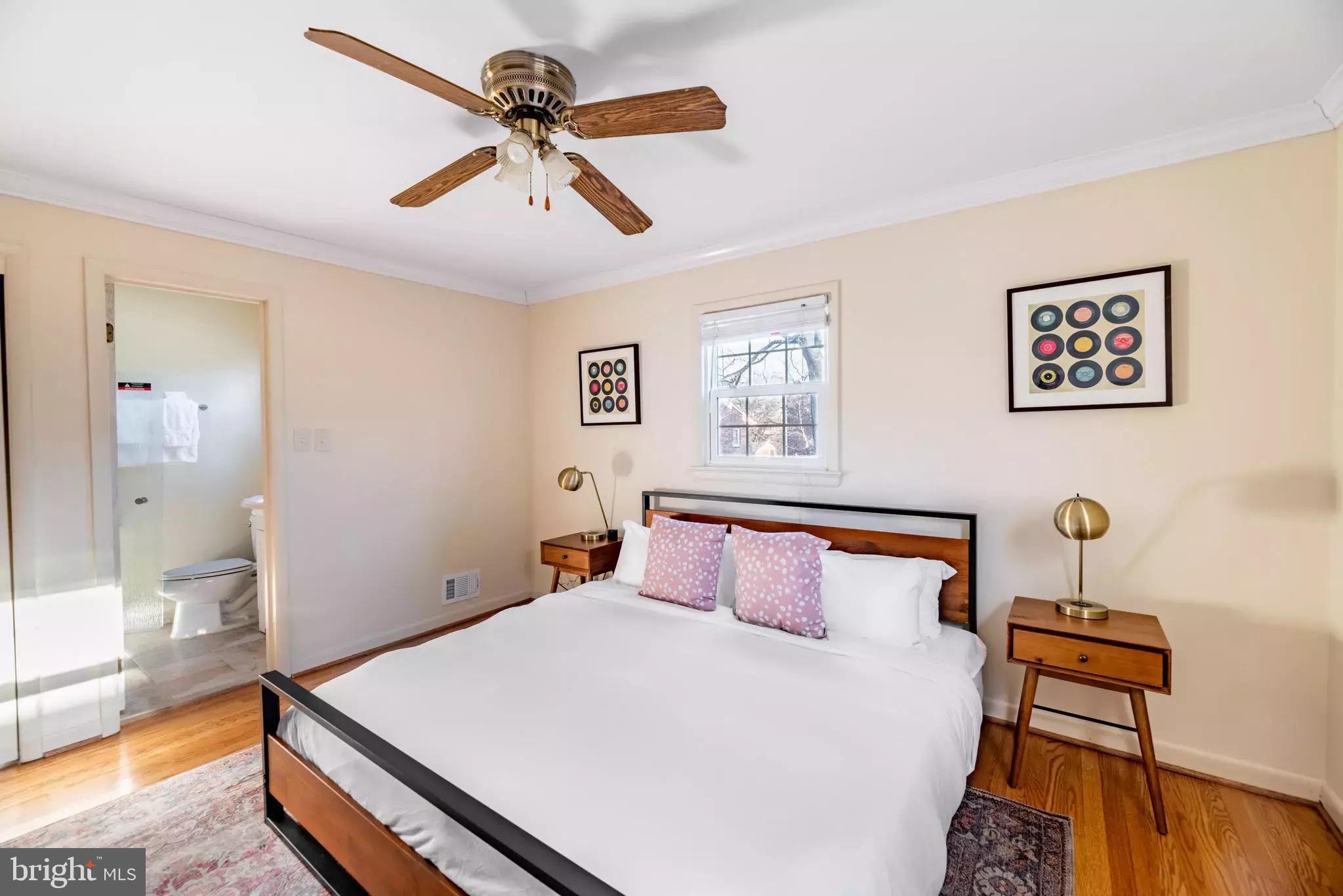 4706 8th Road South Arlington, VA 22204 - Photo 15 of 37