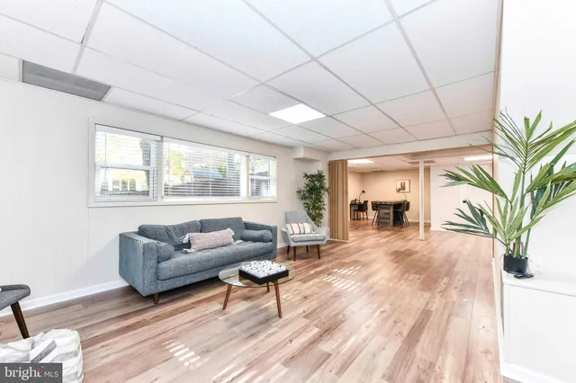 $4,850 | 4706 8th Road South, Arlington, VA 22204