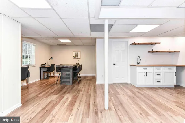 $4,850 | 4706 8th Road South, Arlington, VA 22204