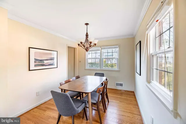 $4,850 | 4706 8th Road South, Arlington, VA 22204