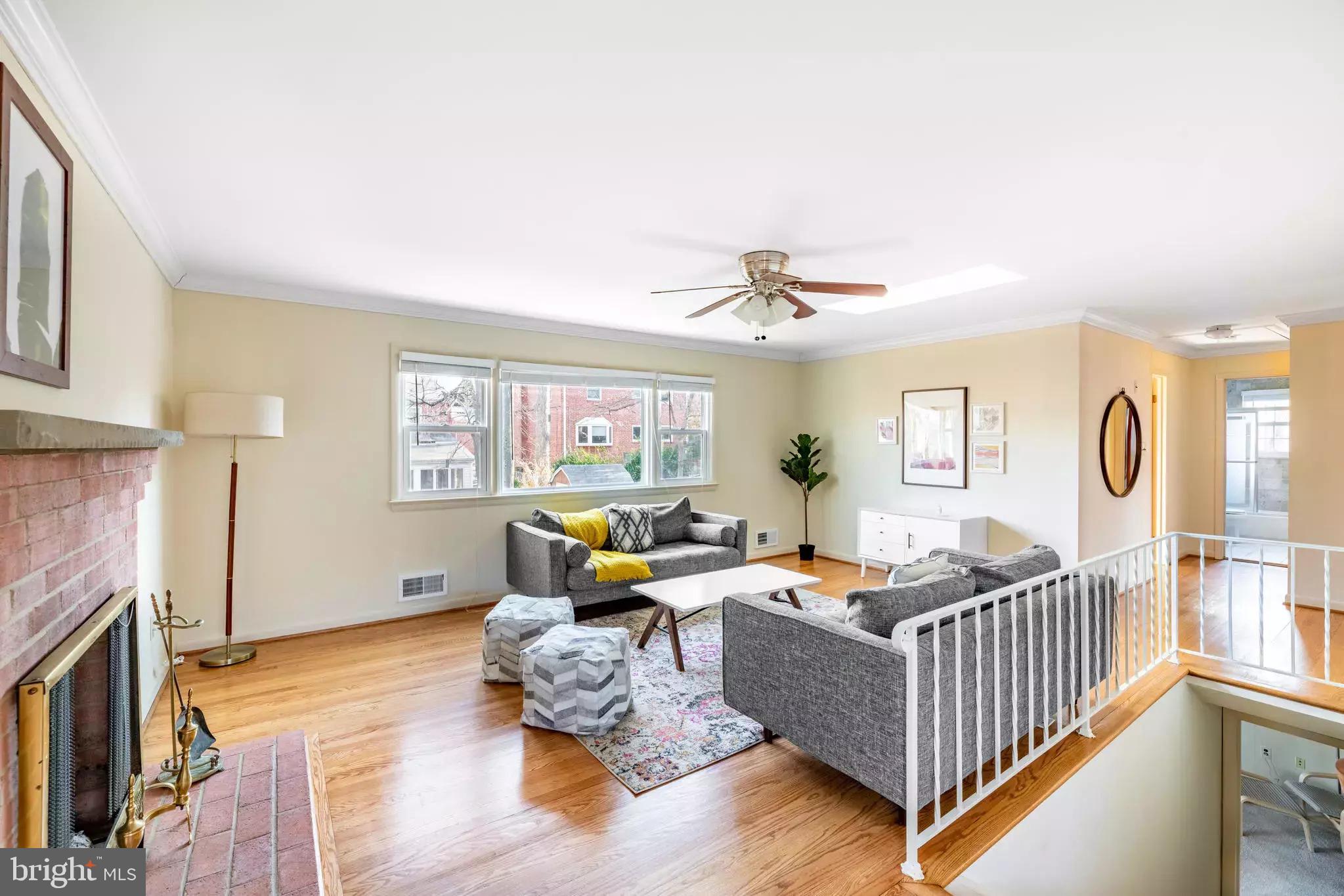 4706 8th Road South Arlington, VA 22204 - Photo 6 of 37