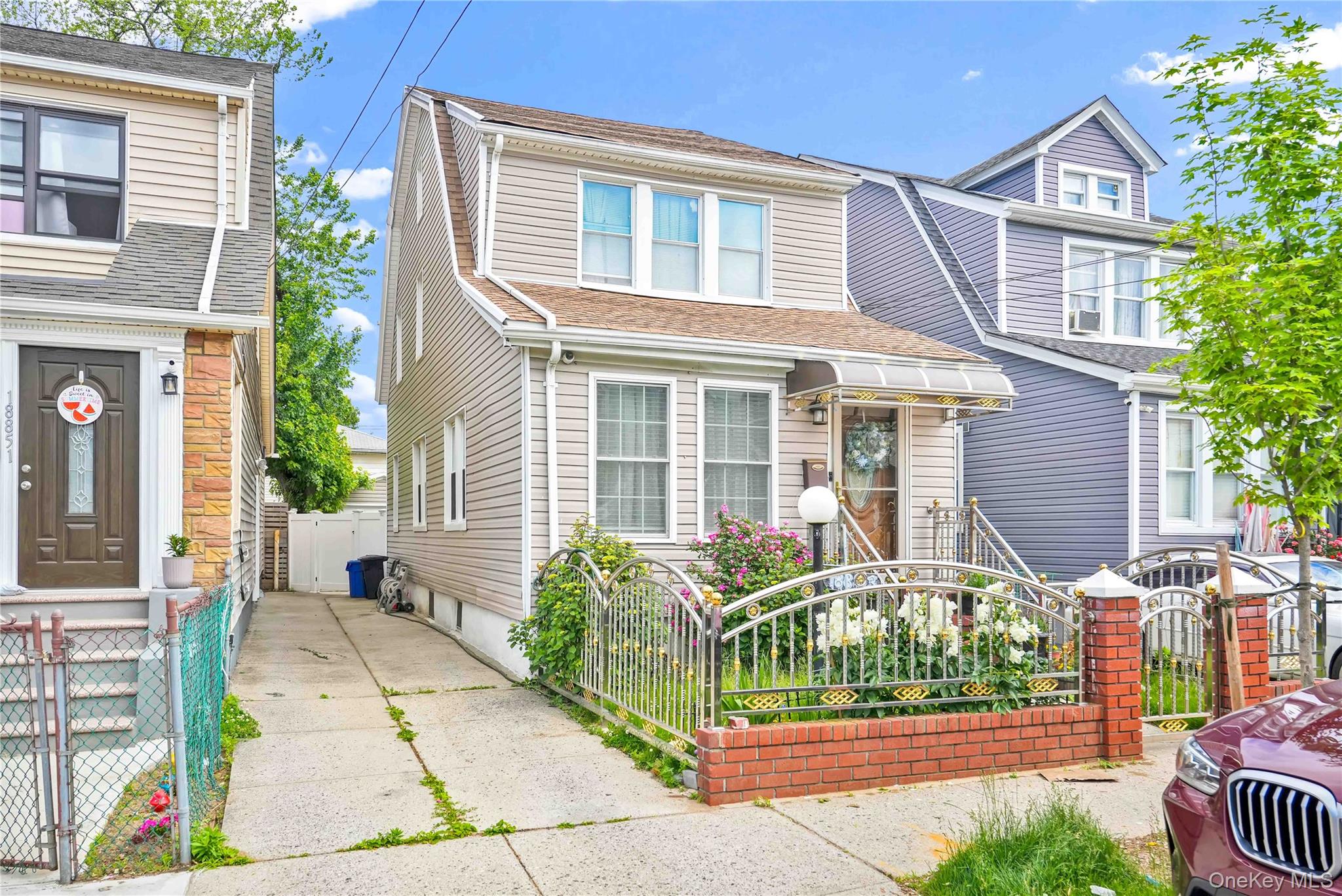 188-53 120th Road Queens, NY 11412 - Photo 1 of 33