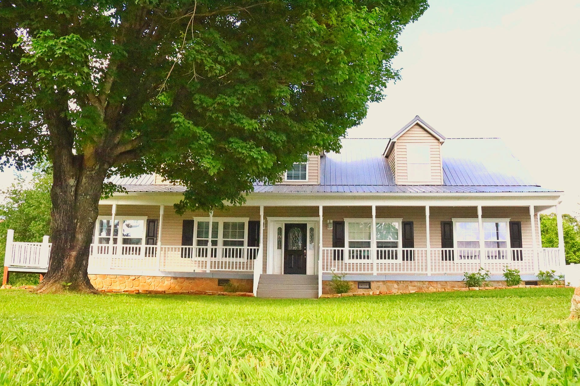 253 Trigonia Road Greenback, TN 37742 - Photo 2 of 25 Gallery Image 2