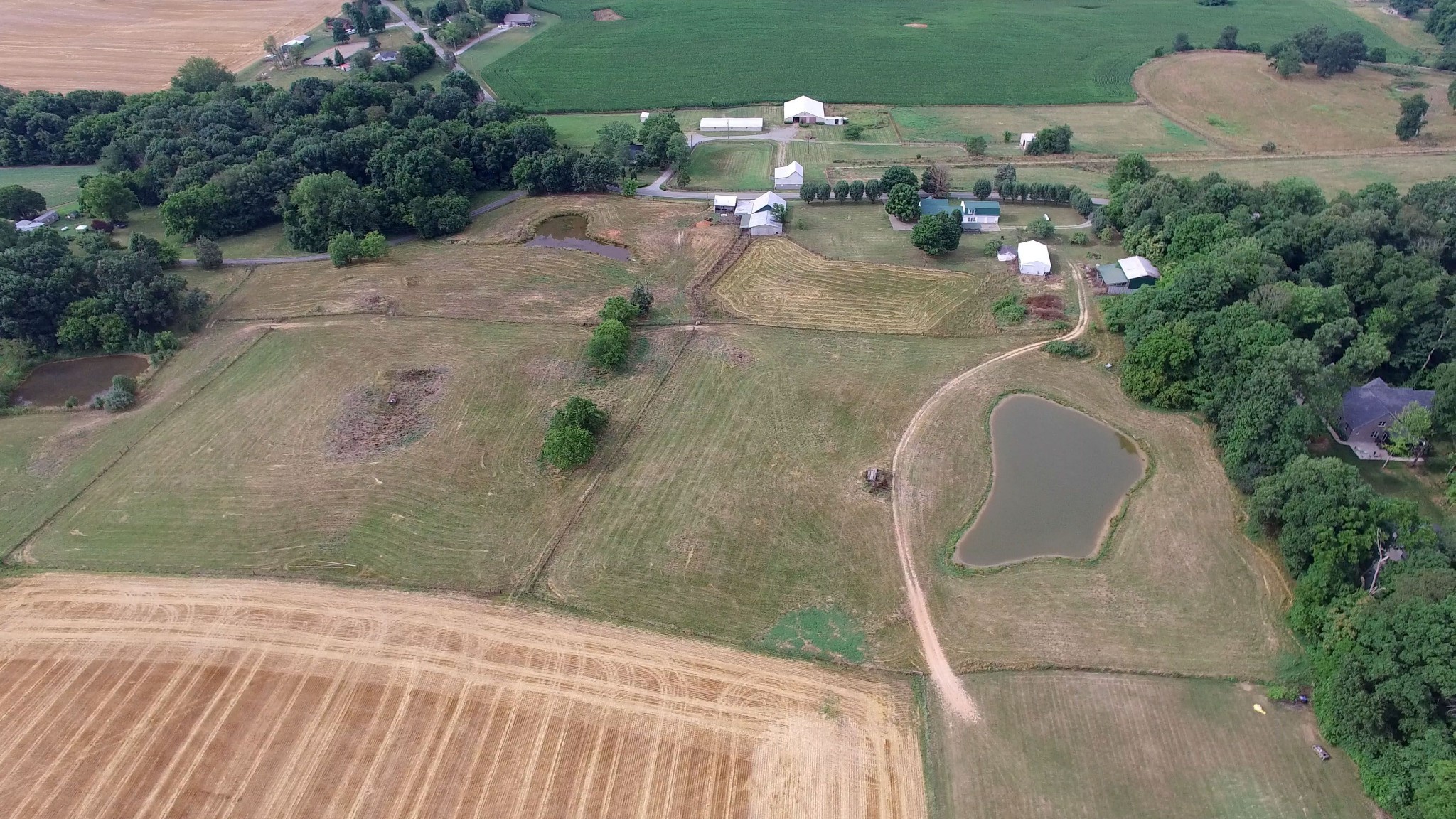 0 Groves Cemetery Road Portland, TN 37148 - Photo 4 of 6 an aerial view of a house with outdoor space