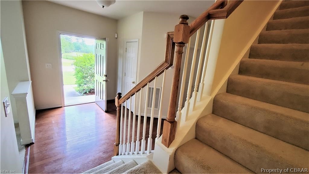6274 Ruth Drive Gloucester, VA 23061 - Photo 7 of 18 Gallery Image 7
