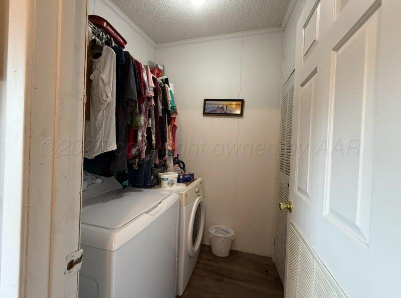 151 Hill Drive Fritch, TX 79036 - Photo 5 of 24 Laundry Room