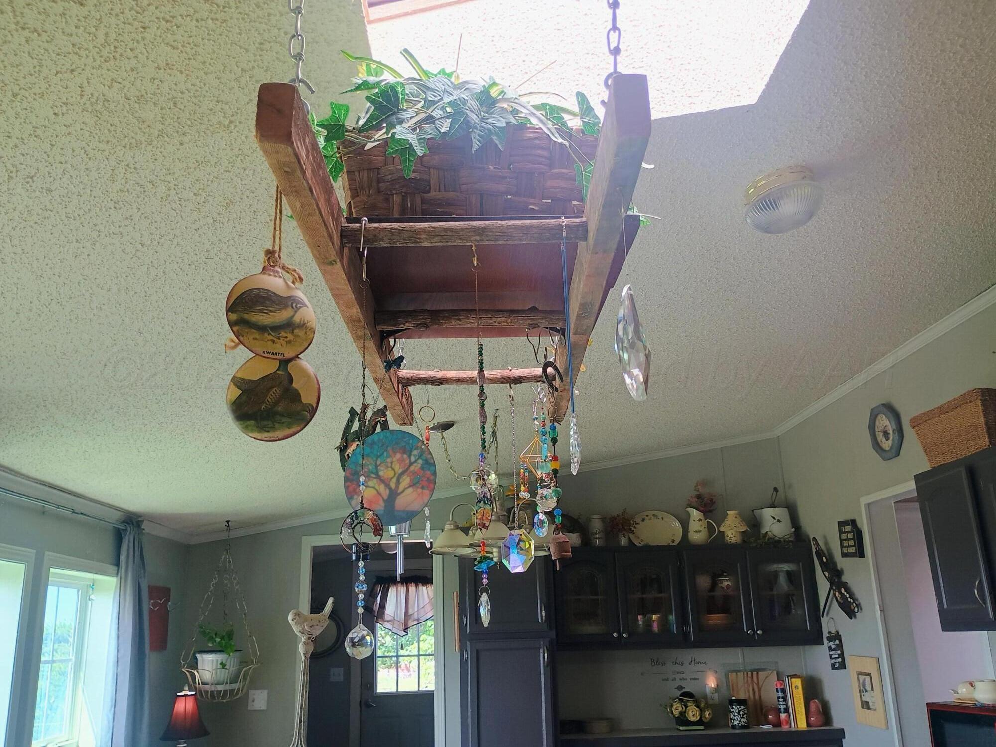 151 Hill Drive Fritch, TX 79036 - Photo 10 of 24 Skylight