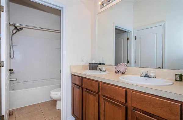 $1,889 | 9013 Moonlit Meadows Loop, Riverview, FL 33578