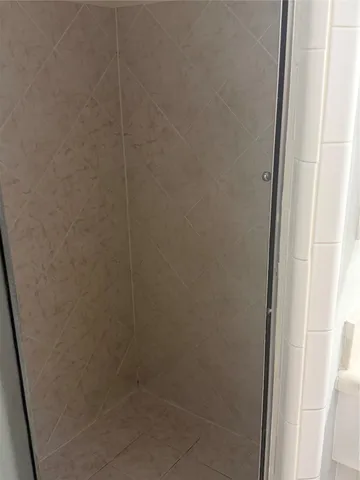 $2,000 | 11107 Sageking Drive, Houston, TX 77089