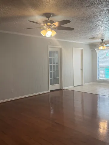 $2,000 | 11107 Sageking Drive, Houston, TX 77089