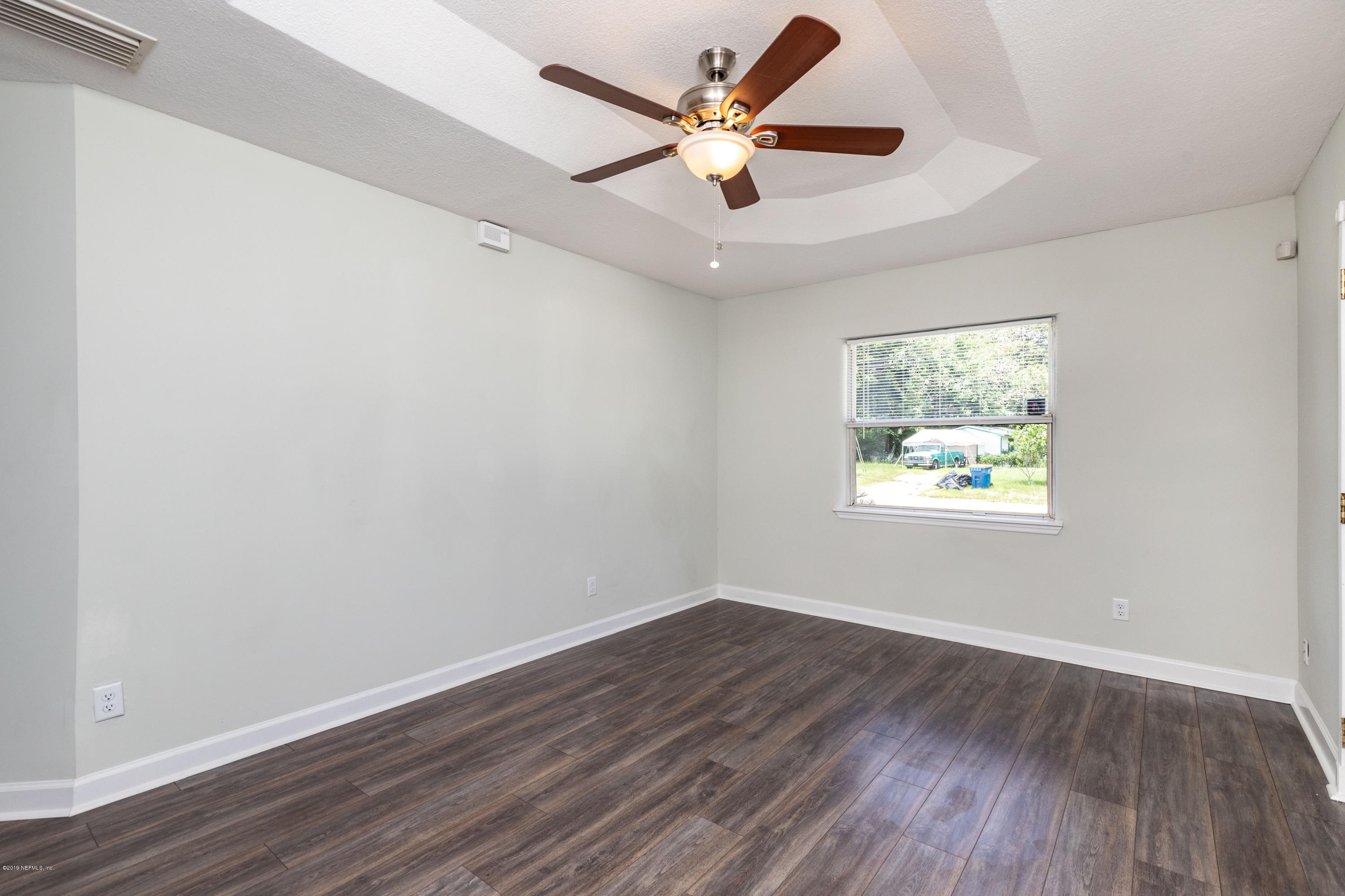 6750 Banbury Road Jacksonville, FL 32211 - Photo 10 of 45 IMG_8526