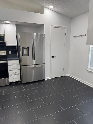 2472 Spring Vale Road Jacksonville, FL 32246 - Photo 10 of 17