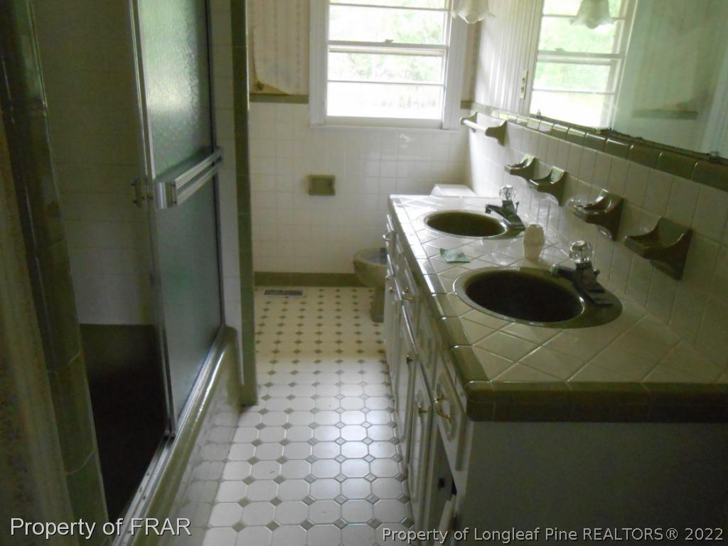 3677 Tarheel Road Lumberton, NC 28358 - Photo 7 of 10 Gallery Image 7