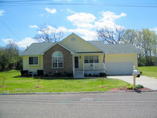 2128 Curving Road Knoxville, TN 37912 - Photo 1 of 25 Primary Photo