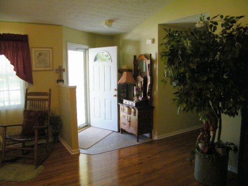 2128 Curving Road Knoxville, TN 37912 - Photo 3 of 25 Additional Photo