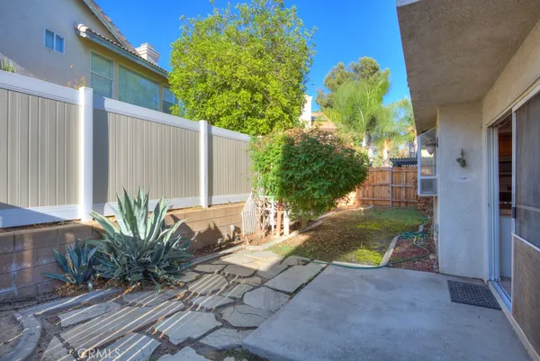 $3,300 | 14282 Tuolumne Court, Fontana, CA 92336