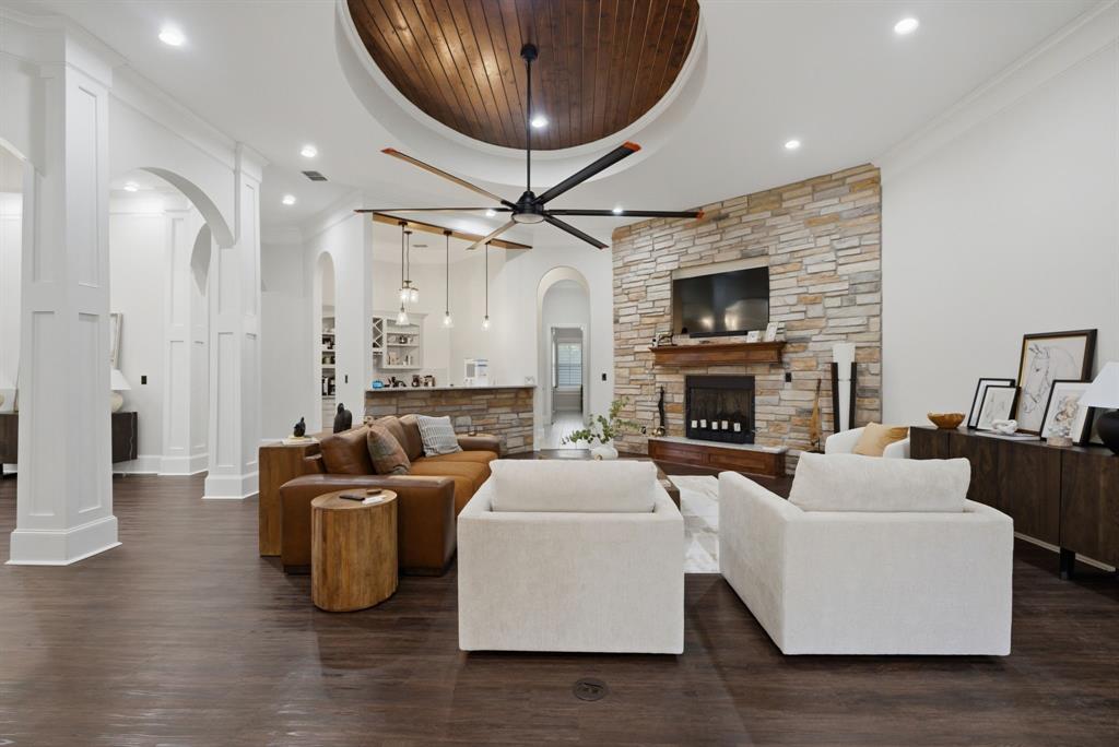 1011 Cotten Road Tyler, TX 75704 - Photo 2 of 40