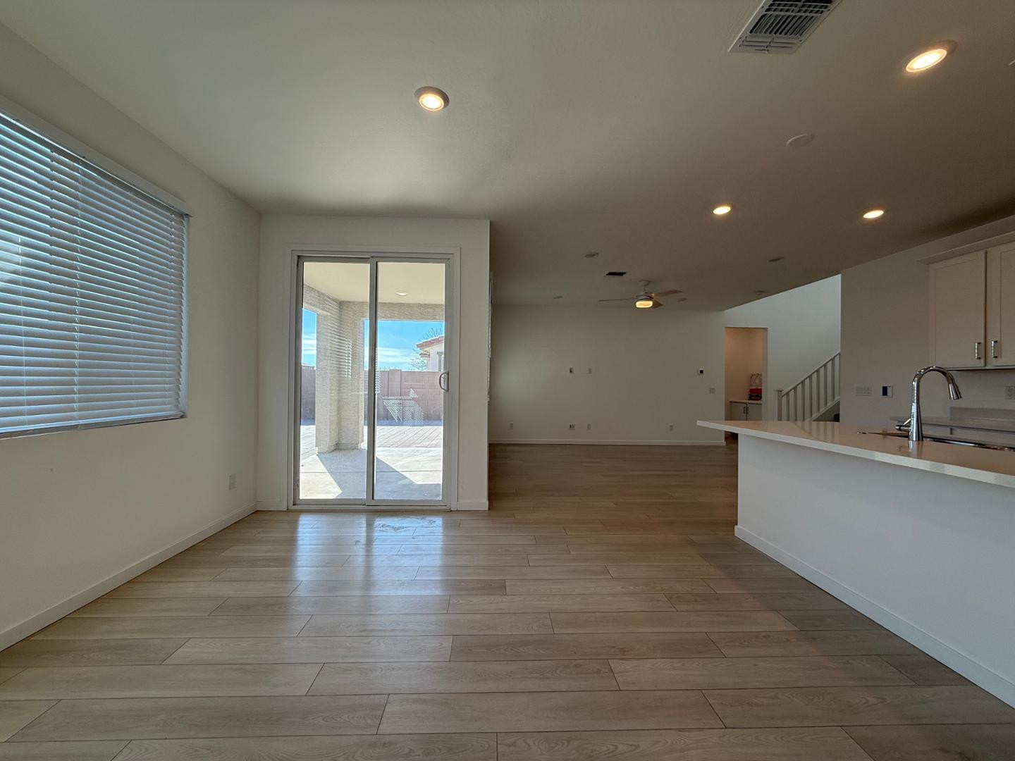 17760 West Cassia Way Goodyear, AZ 85338 - Photo 11 of 37 Photo #11