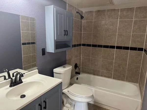 $2,100 | 302 Independence Drive, Garland, TX 75043