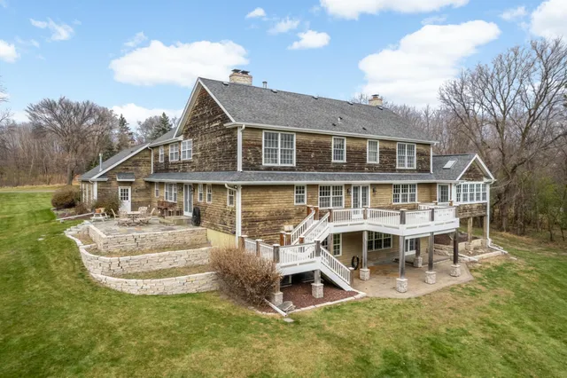 $1,542,000 | 2350 Longview Circle, Orono, MN 55356
