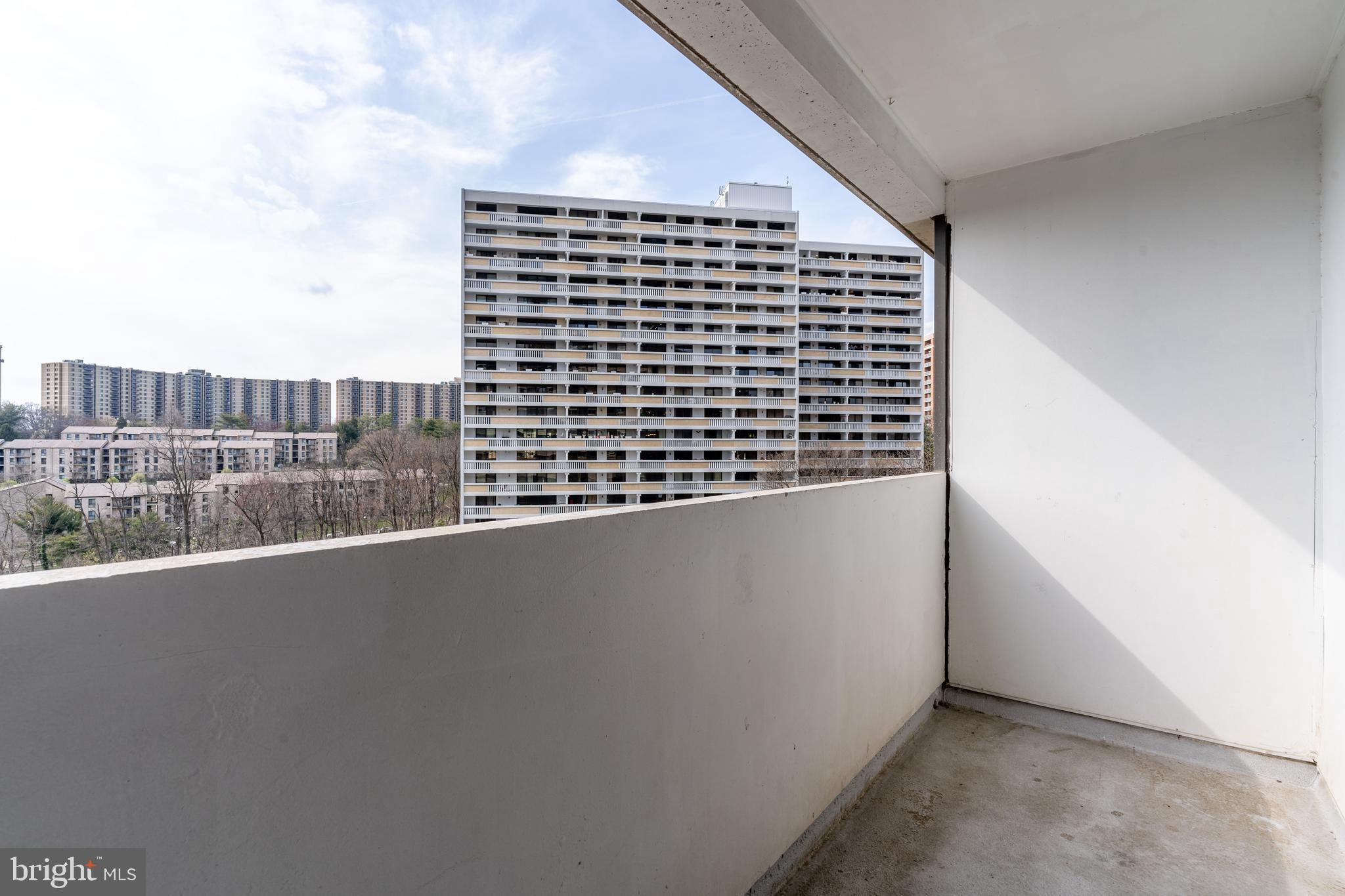 5911 Edsall Road, Unit 506 Alexandria, VA 22304 - Photo 26 of 29
