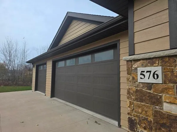 $579,900 | 576 Trail Ridge Lane, Plymouth, WI 53073