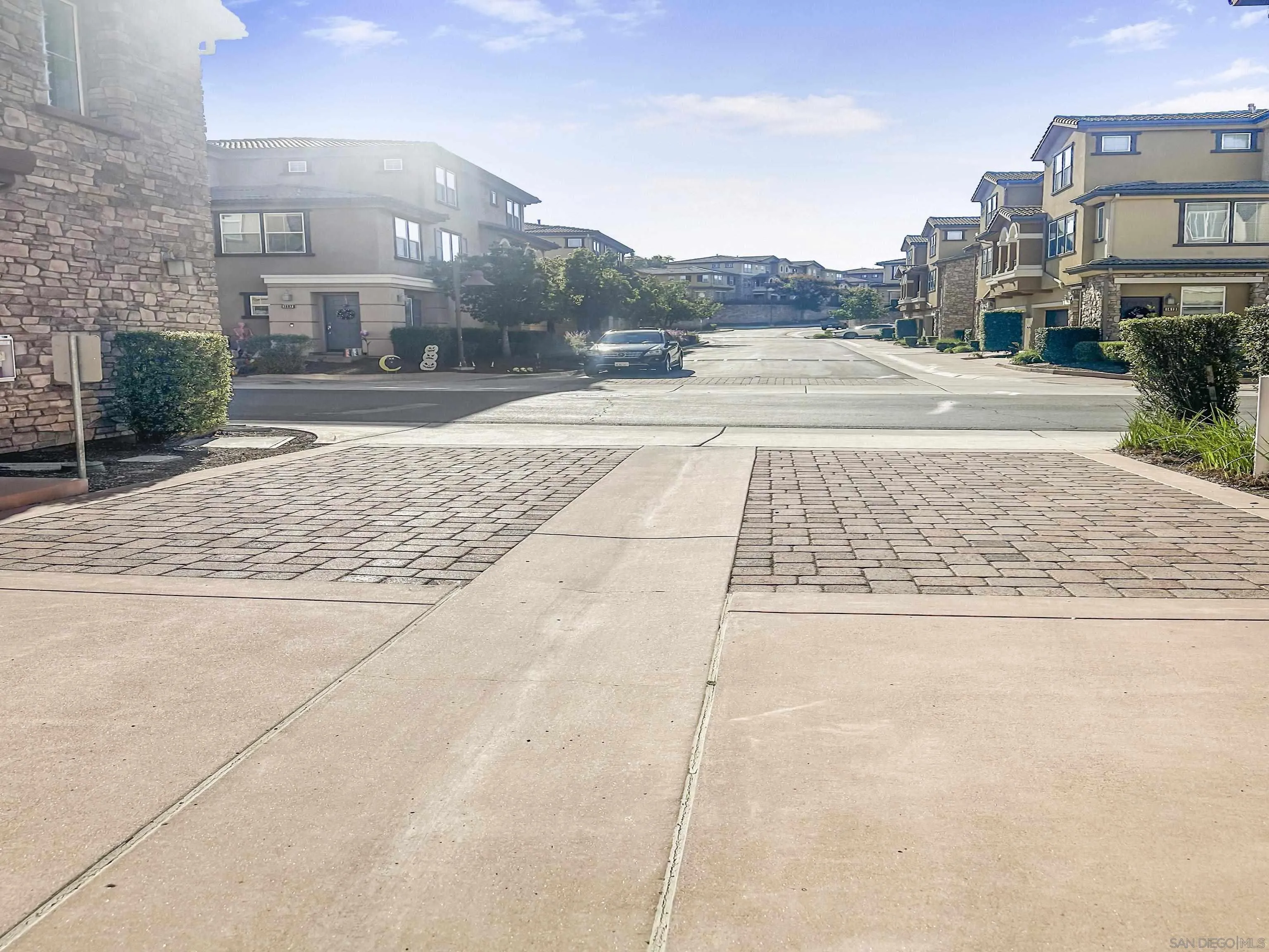 1507 Calabria Street Santee, CA 92071 - Photo 7 of 15