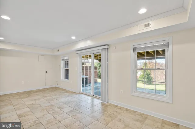 $3,700 | 7872 Azalea Cove Terrace, Alexandria, VA 22315