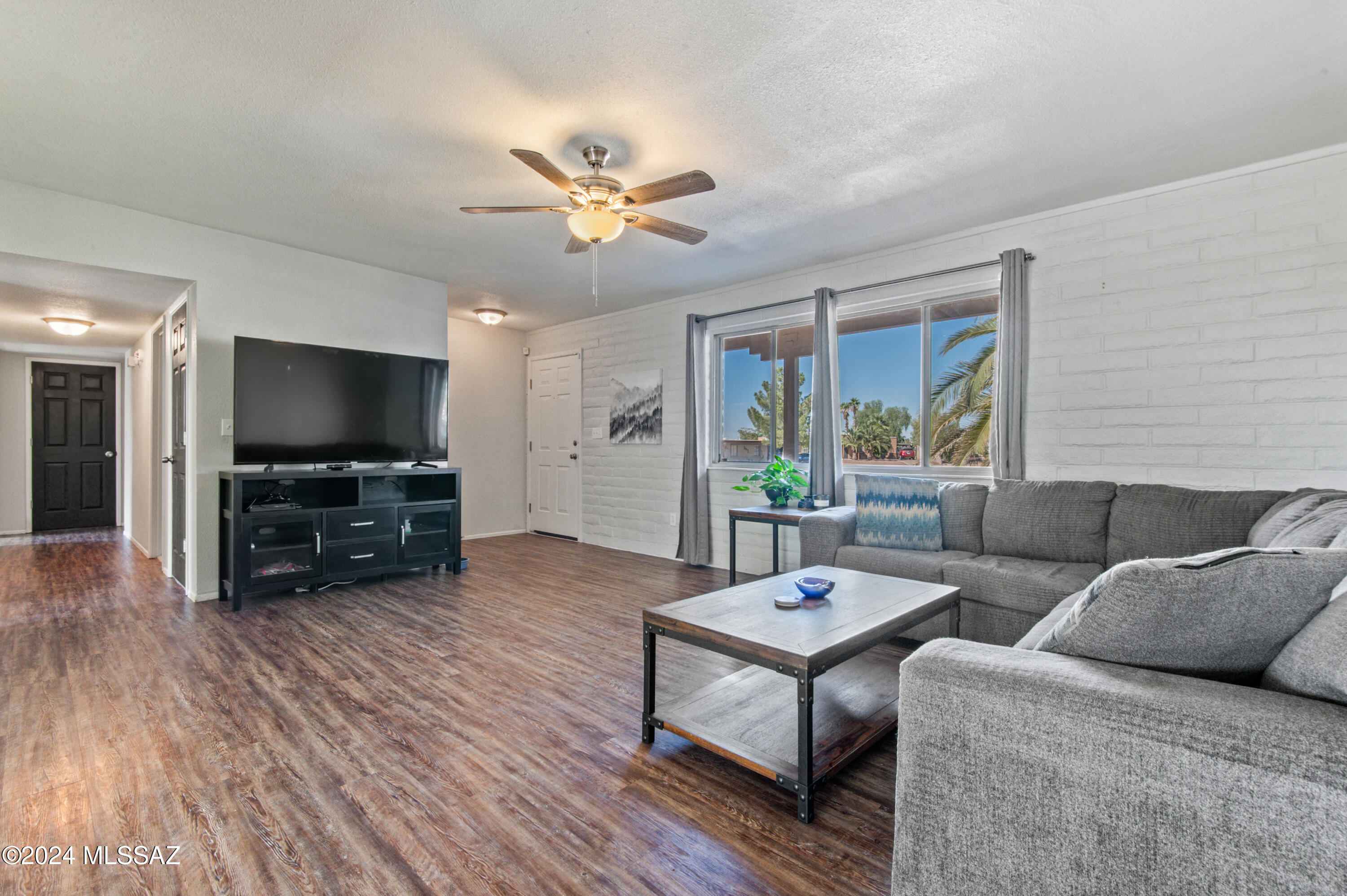 9570 East Stella Road Tucson, AZ 85730 - Photo 5 of 39