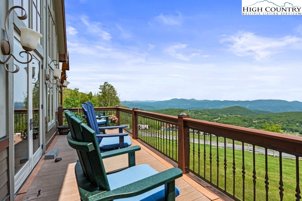 1725 Shawnee Road Banner Elk, NC 28604 - Photo 19 of 49