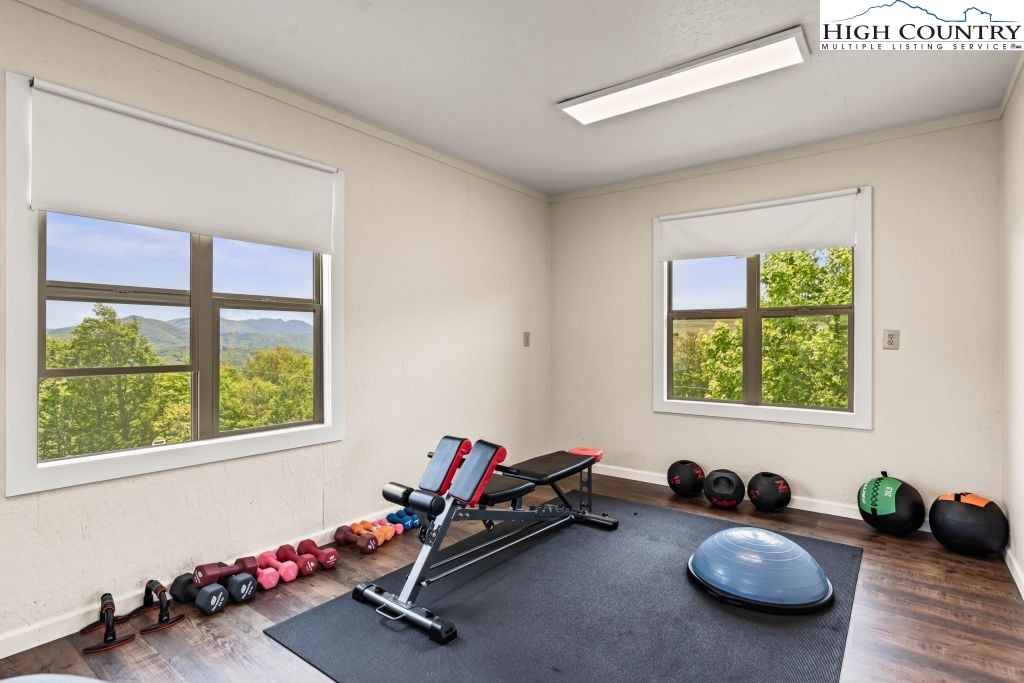 1725 Shawnee Road Banner Elk, NC 28604 - Photo 40 of 49