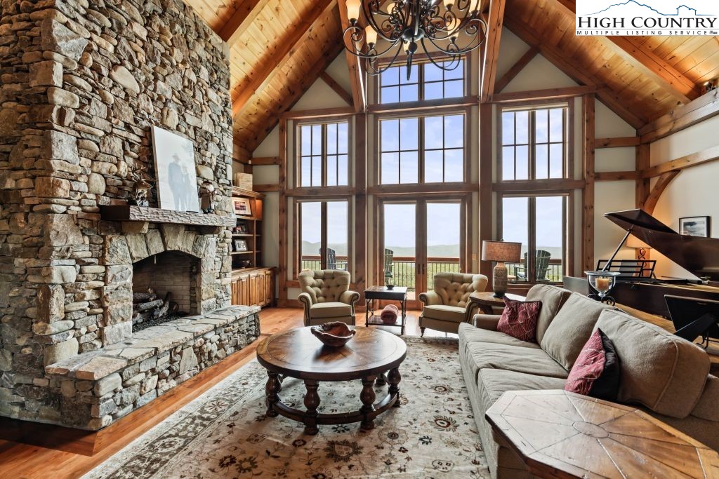 1725 Shawnee Road Banner Elk, NC 28604 - Photo 6 of 49