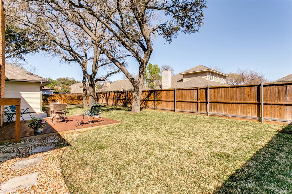 3414 Spring Willow Drive Grapevine, TX 76051 - Photo 23 of 25 a view of a backyard