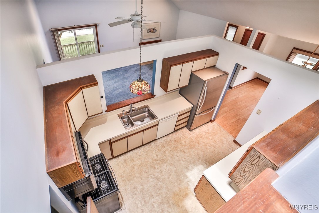 831 Robin Road Amherst, NY 14228 - Photo 32 of 49