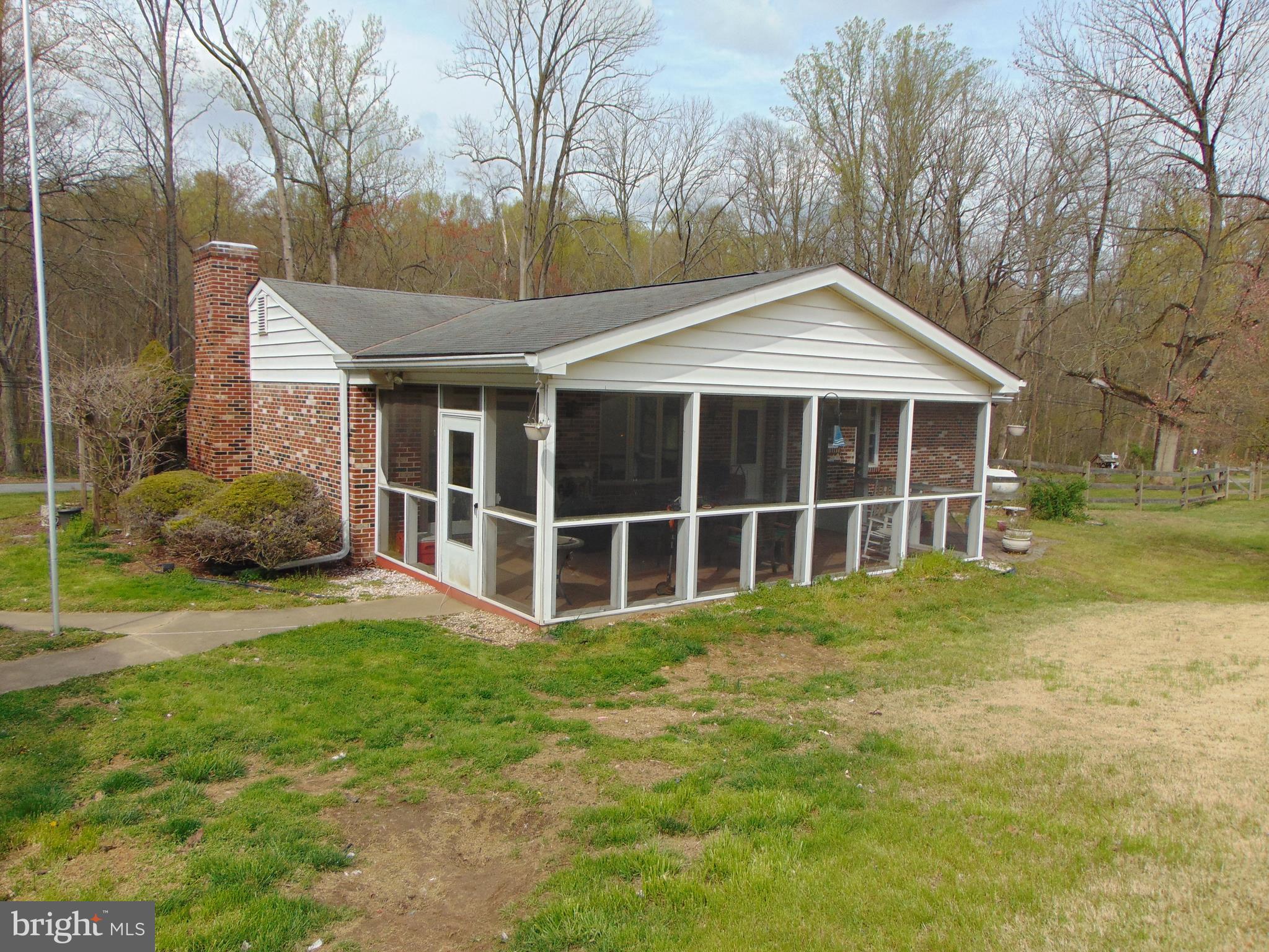 244 Buck Toe Road Avondale, PA 19311 - Photo 4 of 33 Covered Porch